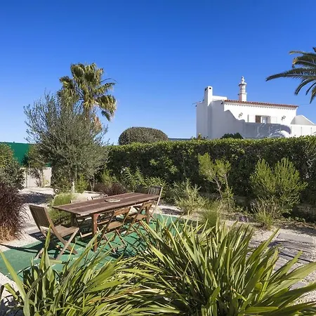 Malta Rose 5 Minutes Walk From The Center Of Carvoeiro And The Beach With Private Heated Pool Βίλα *