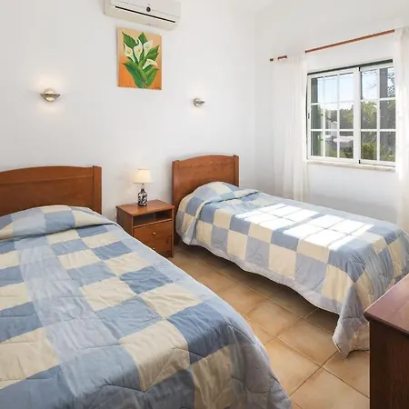 Malta Rose 5 Minutes Walk From The Center Of Carvoeiro And The Beach With Private Heated Pool Βίλα Καρβοέιρο